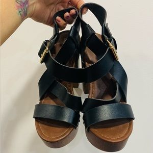 Black sandal heels NWOT size 8.5